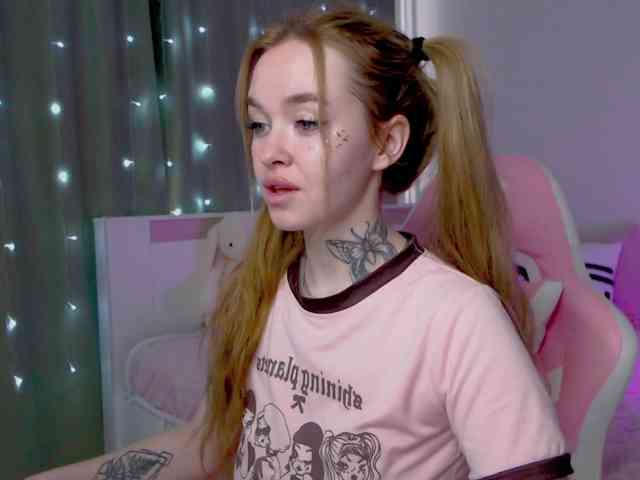 NaughtyMable webcam