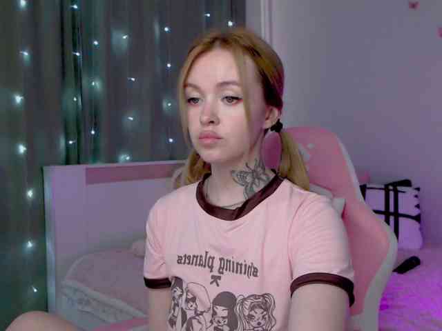 NaughtyMable webcam