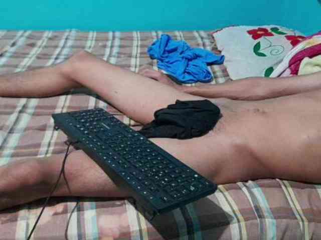joseagg01 Live Webcam on BongaCams