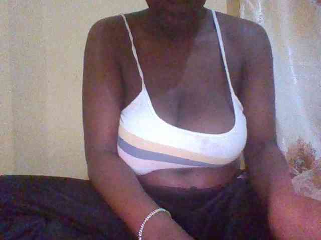 Sexxyboobs2 webcam