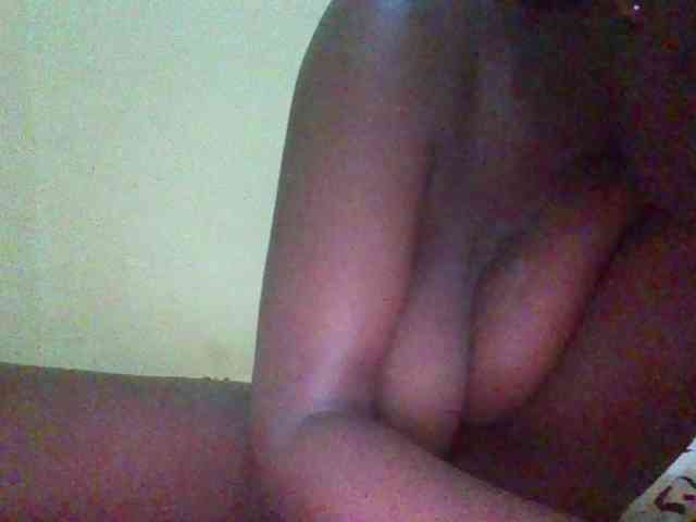 Sexxyboobs2 webcam