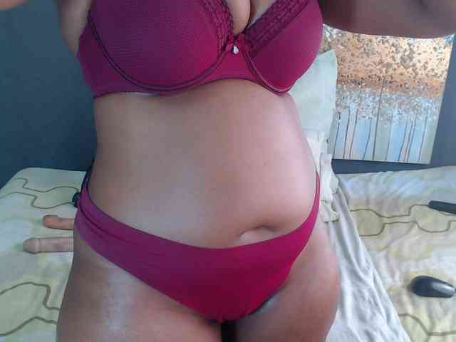 DARKNLOVELYxxx99a webcam