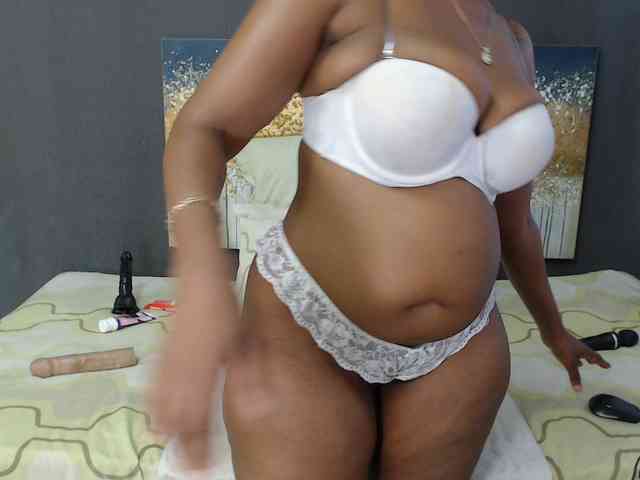DARKNLOVELYxxx99a webcam