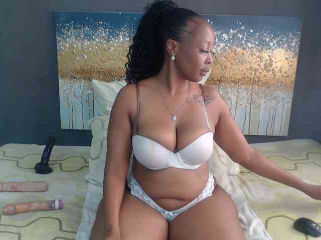 DARKNLOVELYxxx99a webcam