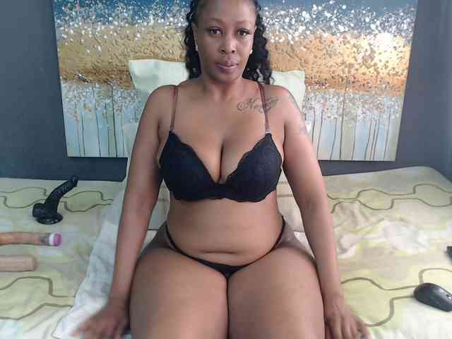 DARKNLOVELYxxx99a webcam