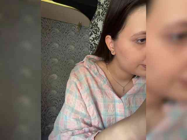 live adult cam Llevie