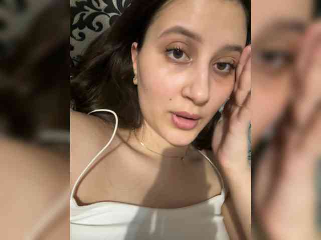 Llevie webcam