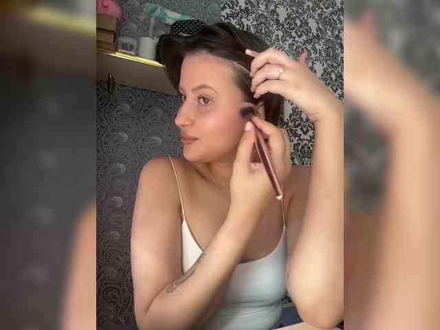 Llevie webcam