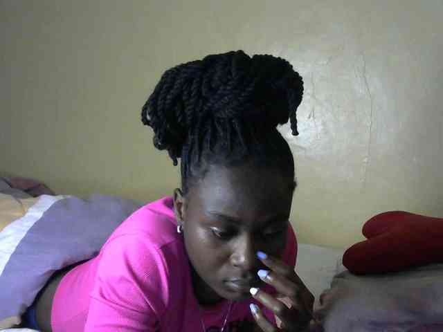 Lorahanna5 webcam