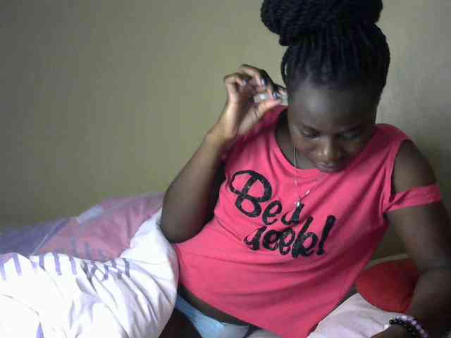 Lorahanna5 webcam