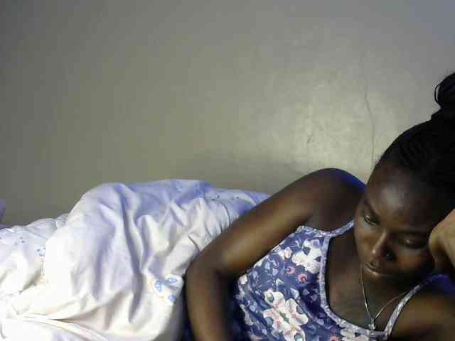 Lorahanna5 webcam