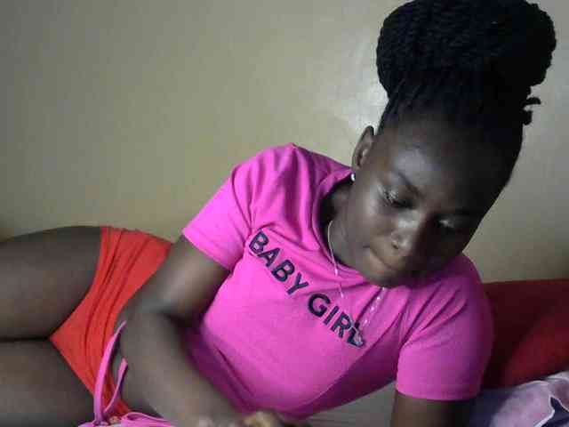 Lorahanna5 webcam