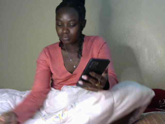 Lorahanna5 webcam
