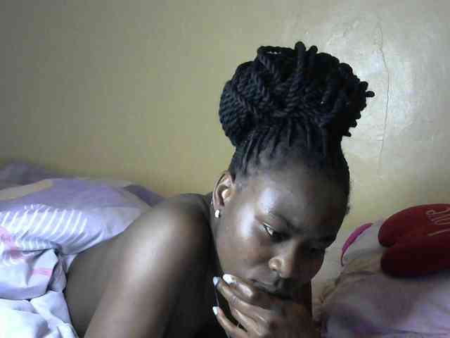 Lorahanna5 webcam