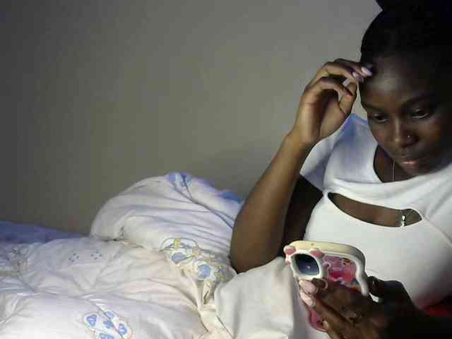 Lorahanna5 webcam