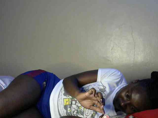 Lorahanna5 webcam