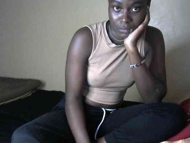Lorahanna5 webcam