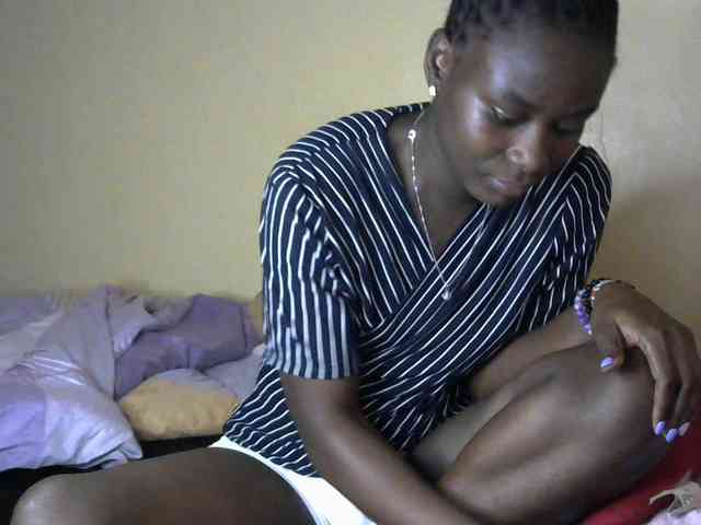 Lorahanna5 webcam