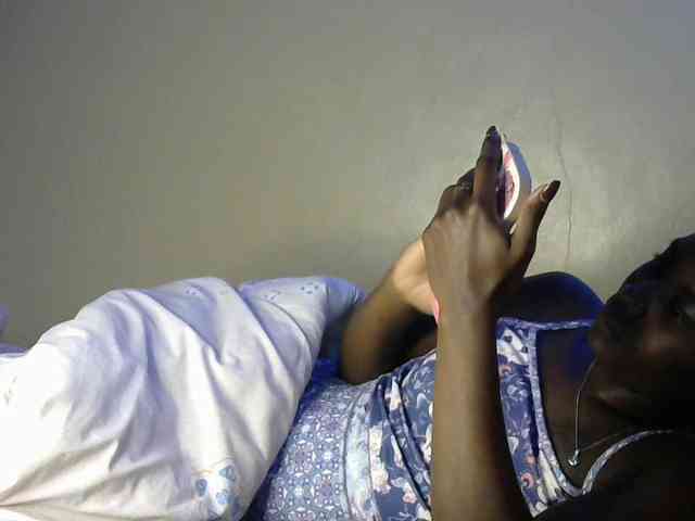 Lorahanna5 webcam