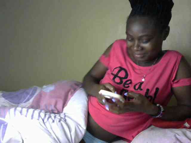 Lorahanna5 webcam
