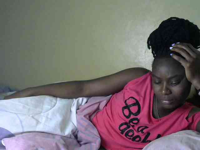 Lorahanna5 webcam