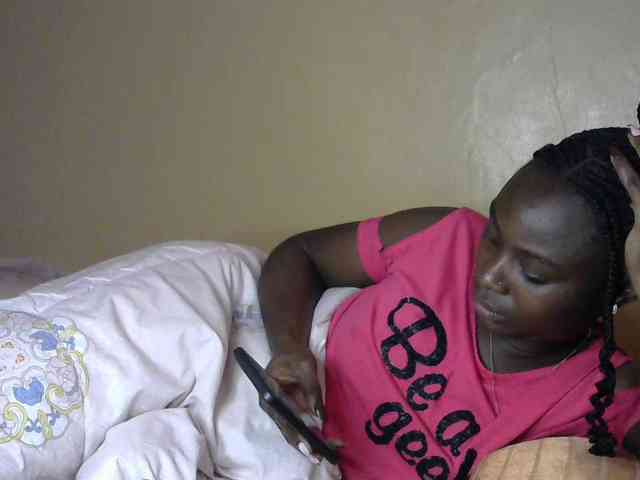 Lorahanna5 webcam