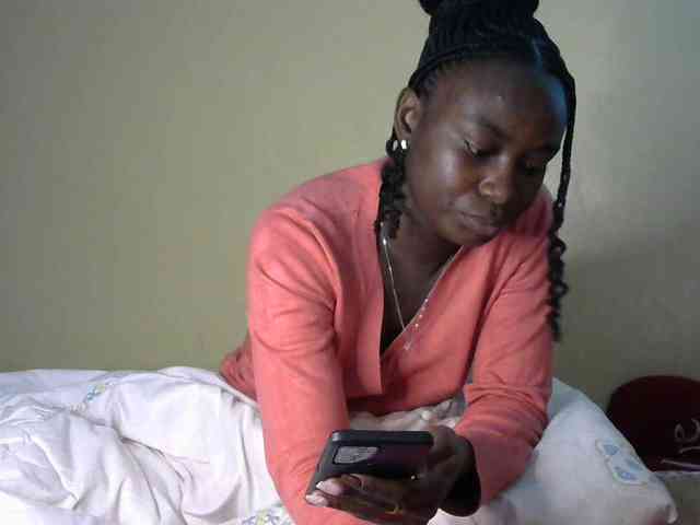 Lorahanna5 webcam