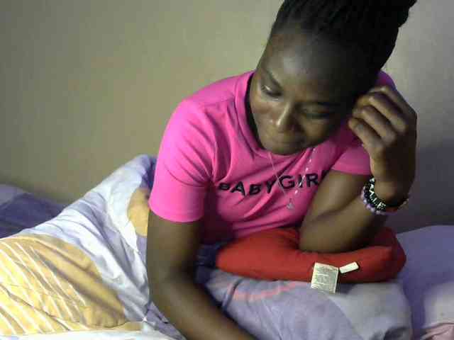 Lorahanna5 webcam