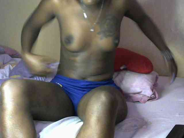 Lorahanna5 webcam