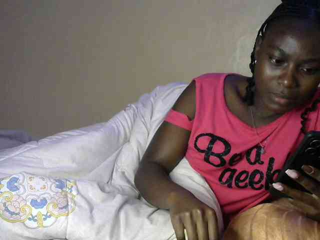 Lorahanna5 webcam