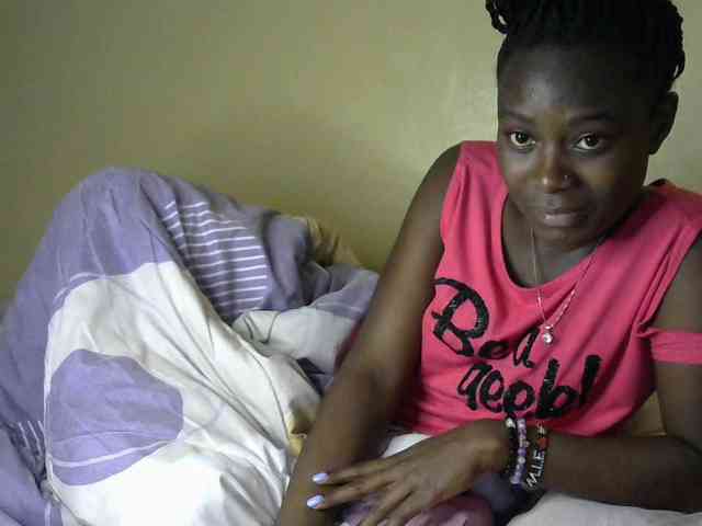 Lorahanna5 webcam