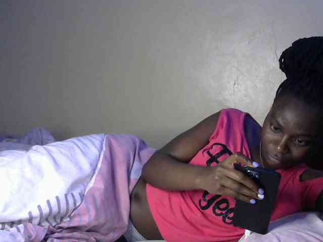 Lorahanna5 webcam