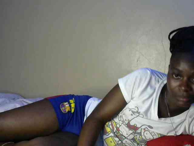 Lorahanna5 Live Webcam on BongaCams
