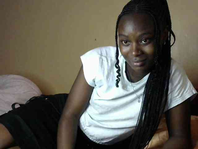 Lorahanna5 webcam