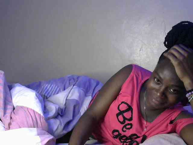 Lorahanna5 webcam