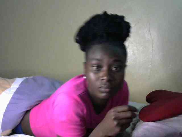 Lorahanna5 webcam