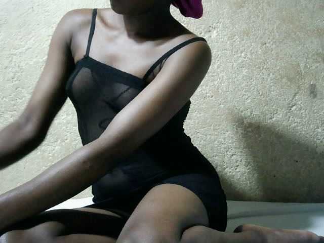 sexxynila Live Cam on BongaCams