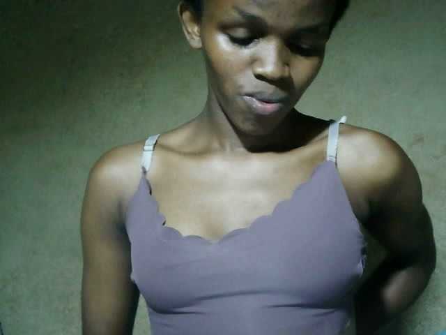 sexxynila webcam bongacams model stream image