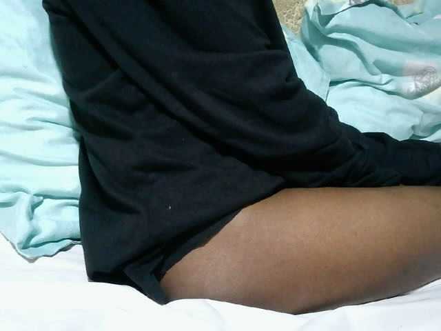 sexxynila webcam bongacams model stream image