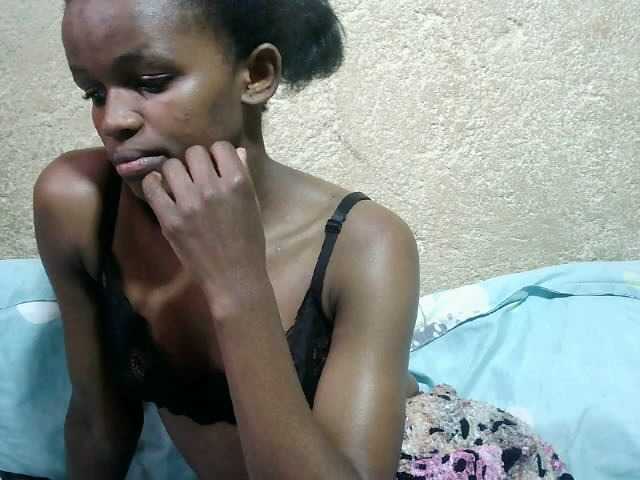 sexxynila Live Cam on BongaCams