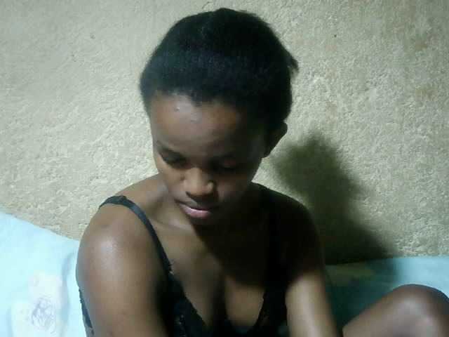 sexxynila Live Cam on BongaCams and RICams