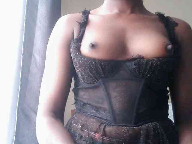 sexxynila webcam