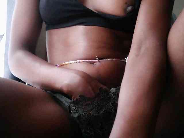 sexxynila webcam