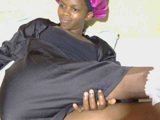 sexxynila Live Webcam on BongaCams