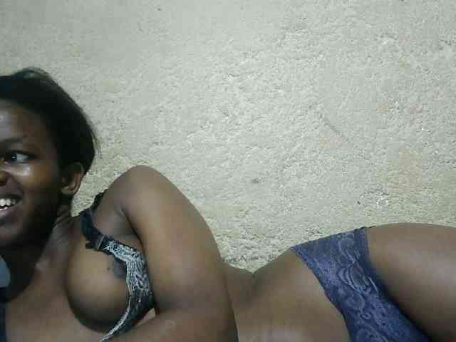 sexxynila webcam