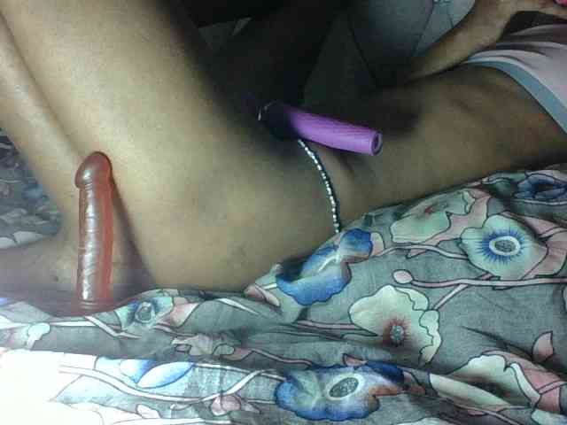 Sweet-Iddah webcam