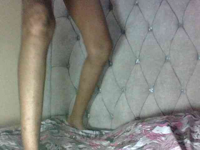 Sweet-Iddah webcam