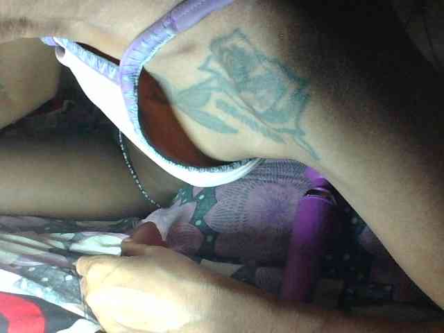 Sweet-Iddah webcam