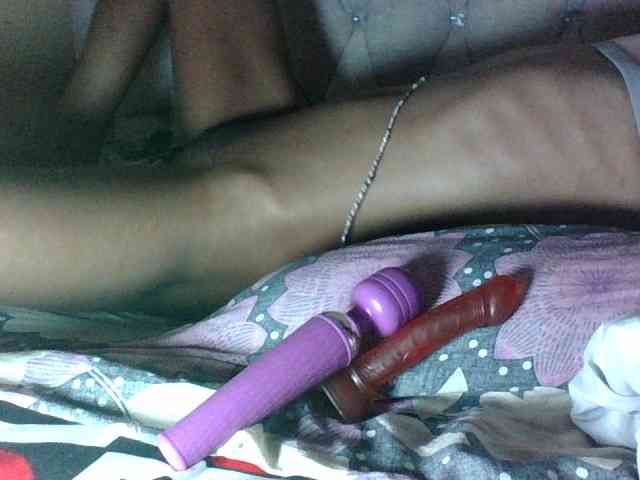 Sweet-Iddah webcam