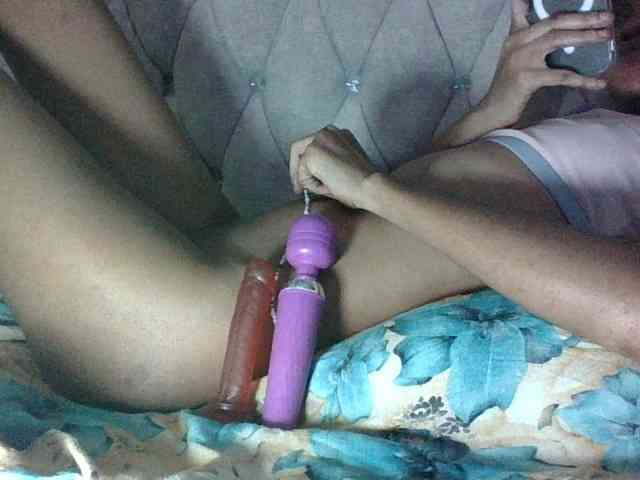 Sweet-Iddah webcam
